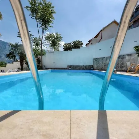 Villa D'Enco Ferrari Kotor Exterior photo